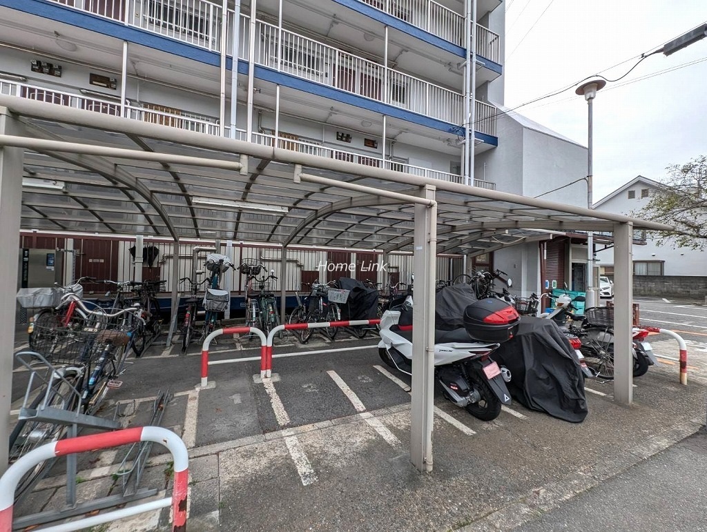三田高島平第一コーポ　バイク置き場